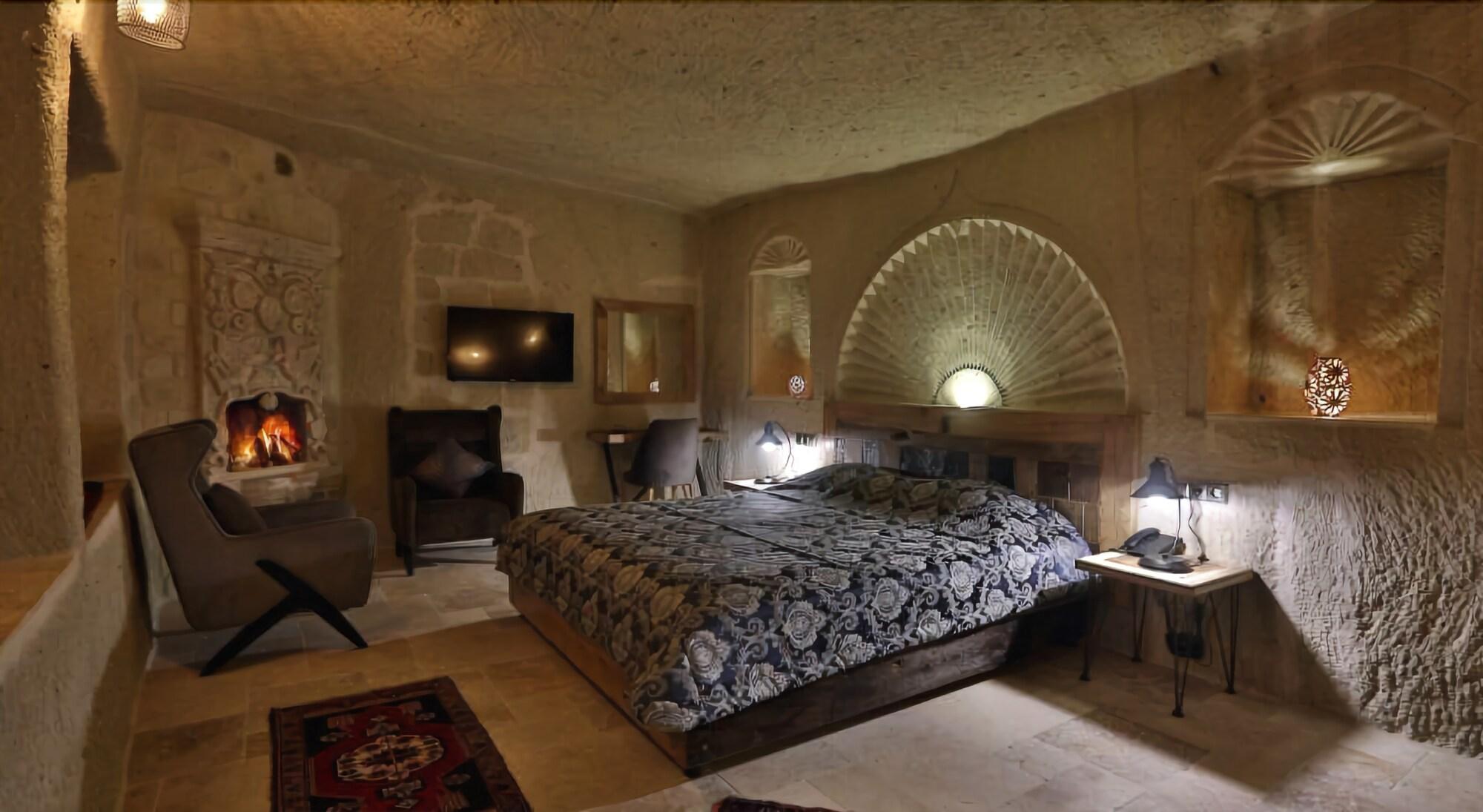 Mahzen Cave Hotel Ortahisar Exterior photo
