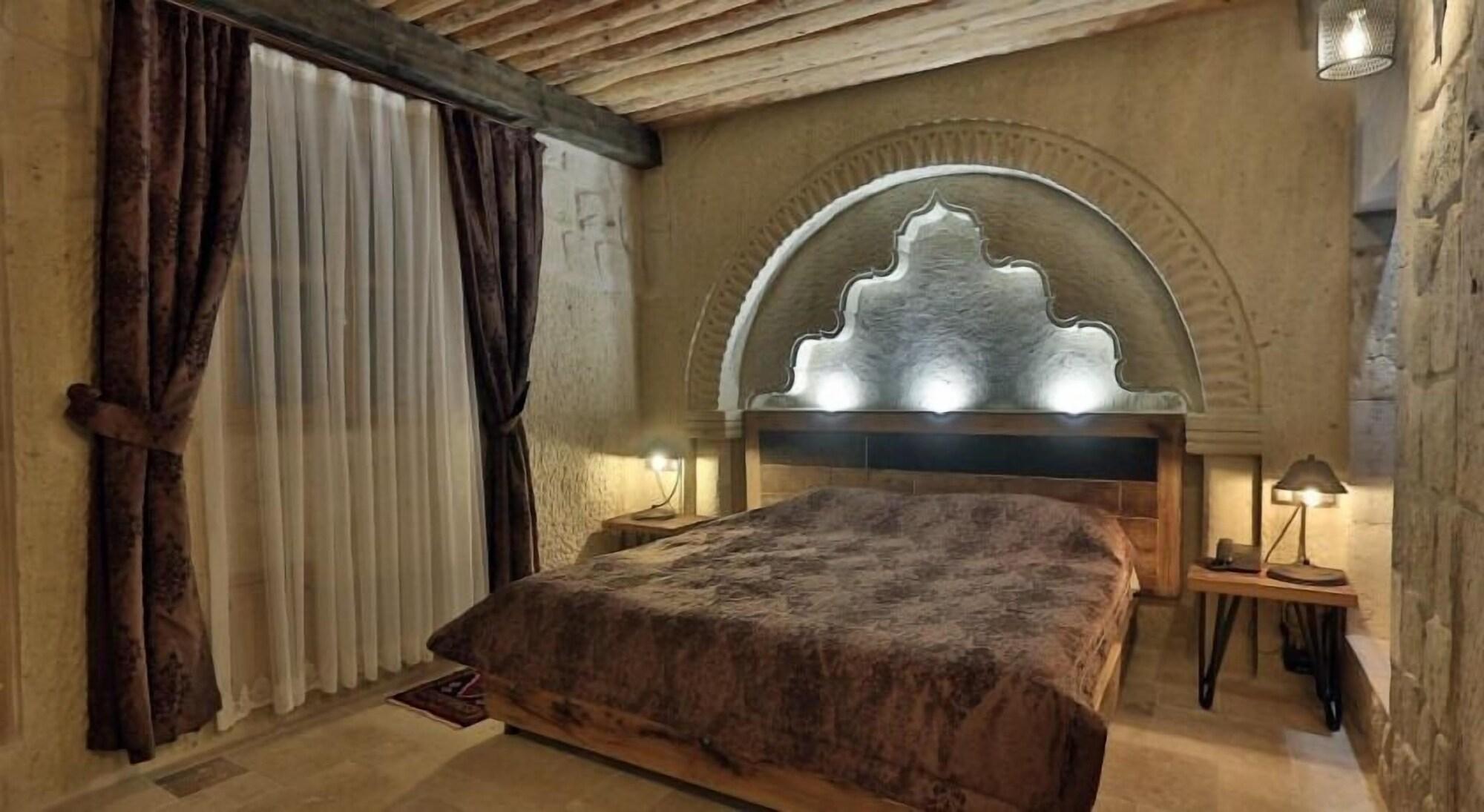Mahzen Cave Hotel Ortahisar Exterior photo