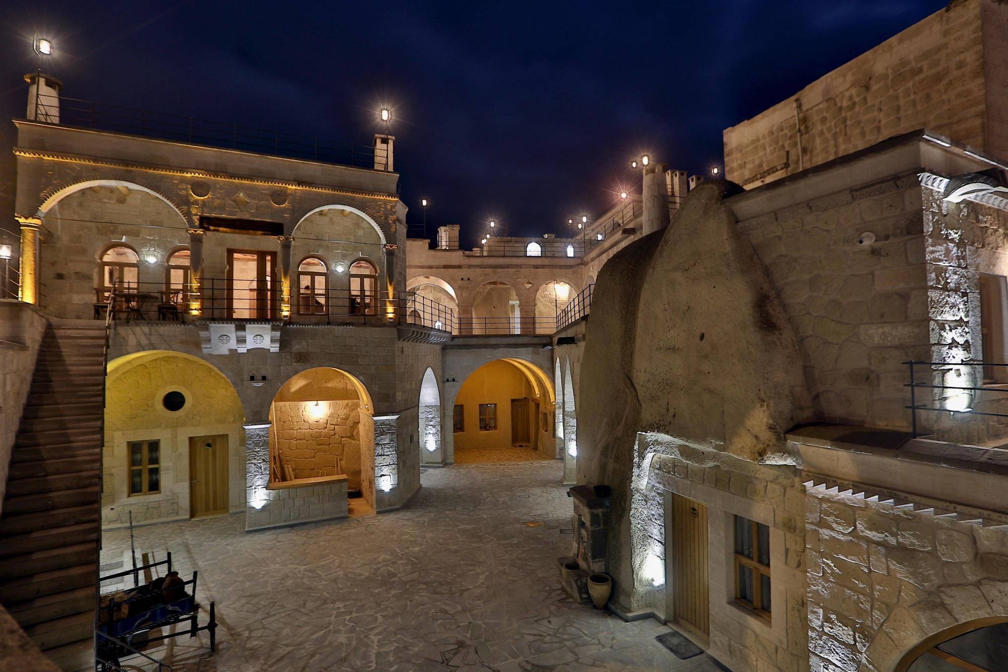 Mahzen Cave Hotel Ortahisar Exterior photo