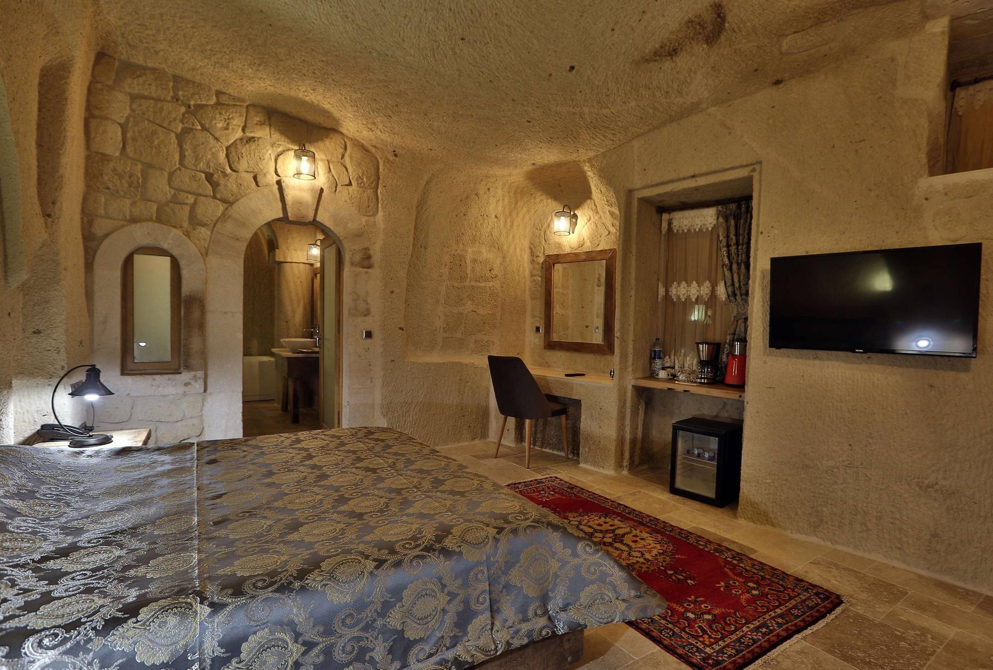 Mahzen Cave Hotel Ortahisar Exterior photo