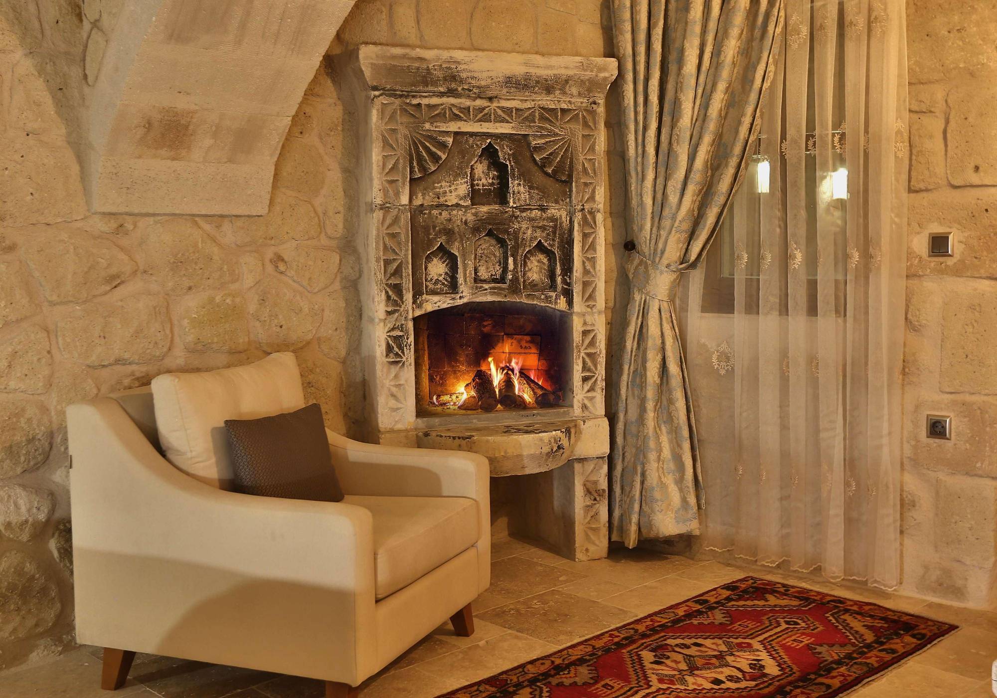 Mahzen Cave Hotel Ortahisar Exterior photo